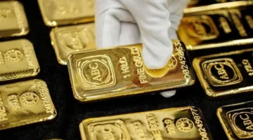 قفزة مفاجئة في أسعار ذهب شركة SJC بمقدار 15 مليون دونغ فيتنامي خلال شهر